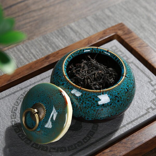 Ceramic tea pot